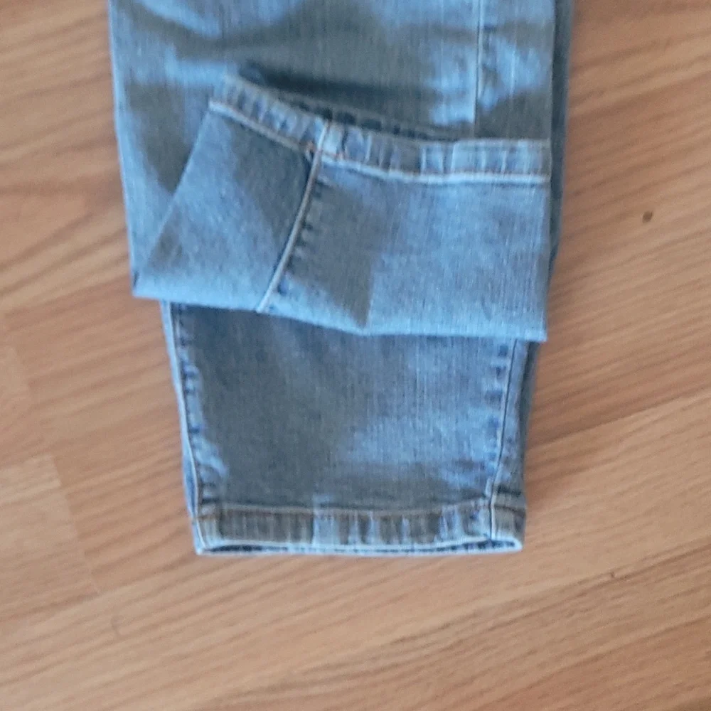 Jeans - Picture 4 of 5